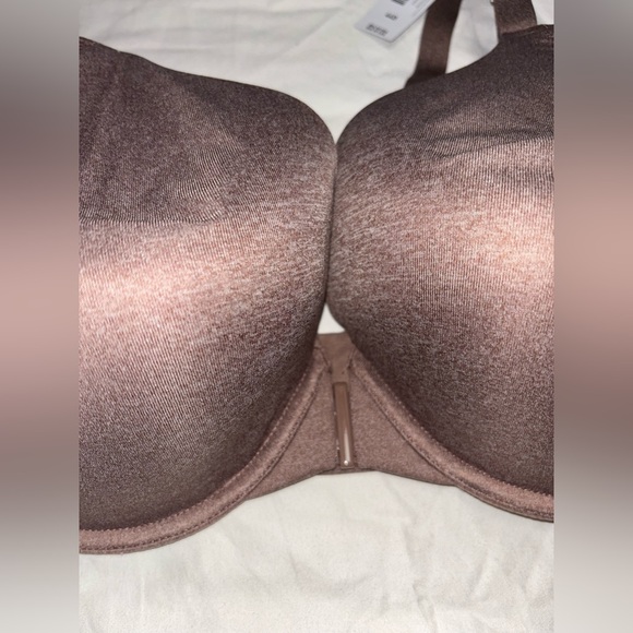 Torrid Perfect T-Shirt Front-Close Bra 44D - Picture 7 of 8